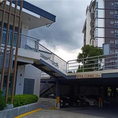 Antara Condominium Tower 2 Talisay  Extérieur photo