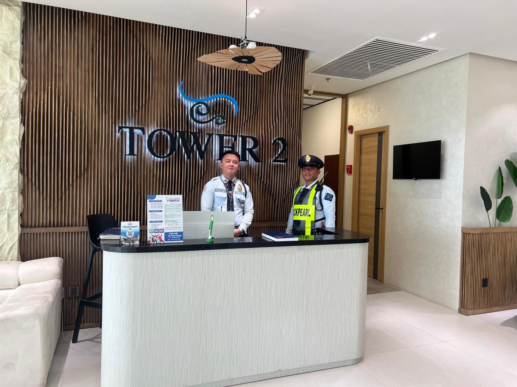 Antara Condominium Tower 2 Talisay  Extérieur photo